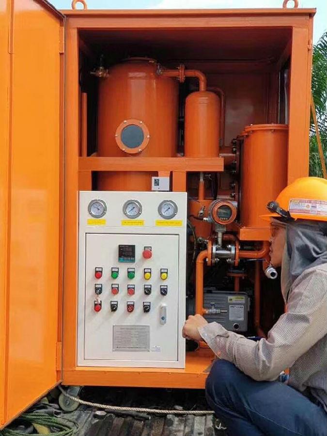 2fddcdfa0fe64232e9bc67b408ca75a.jpg 濾油機(jī).jpg