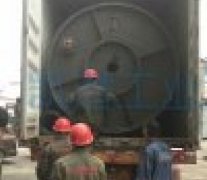 廢油過濾基礎油設備裝箱現(xiàn)場