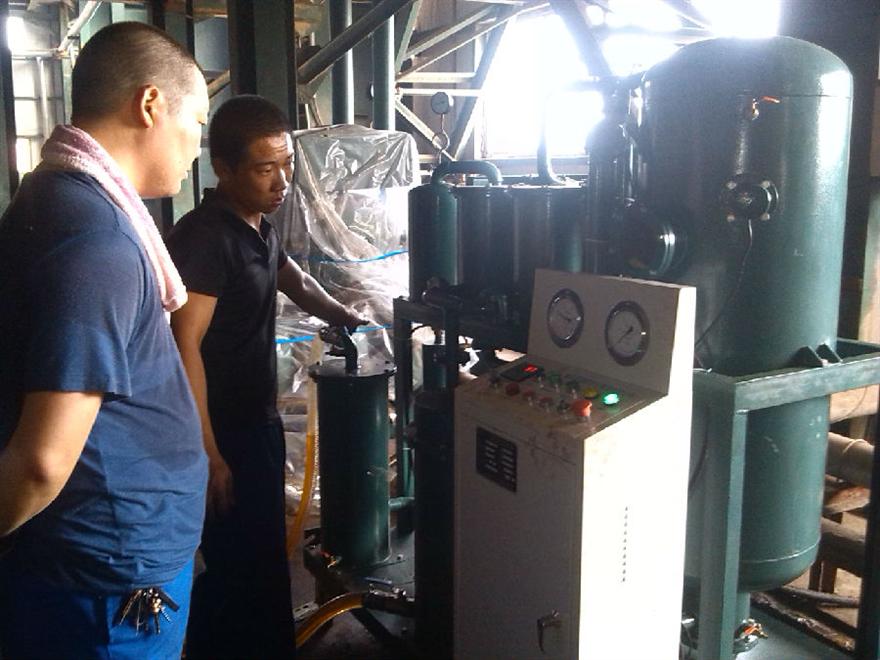 濾油機調(diào)試照片.jpg 濾油機調(diào)試照片.jpg