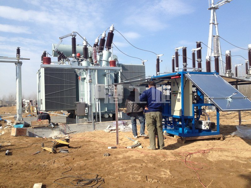 變壓器油濾油機(jī)客戶現(xiàn)場(chǎng).JPG 變壓器油濾油機(jī)客戶現(xiàn)場(chǎng).JPG