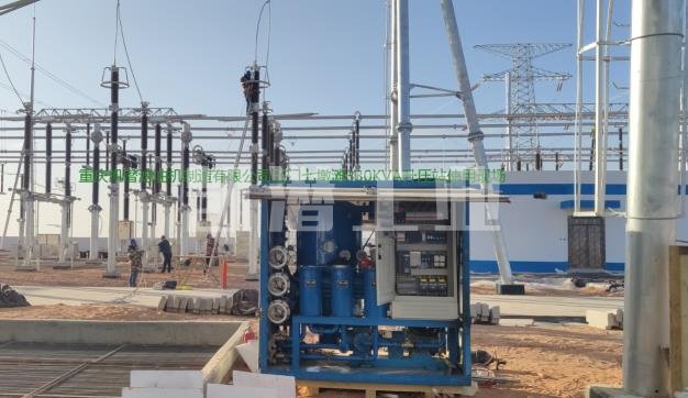 絕緣油雙級(jí)真空濾油機(jī) 絕緣油雙級(jí)真空濾油機(jī)