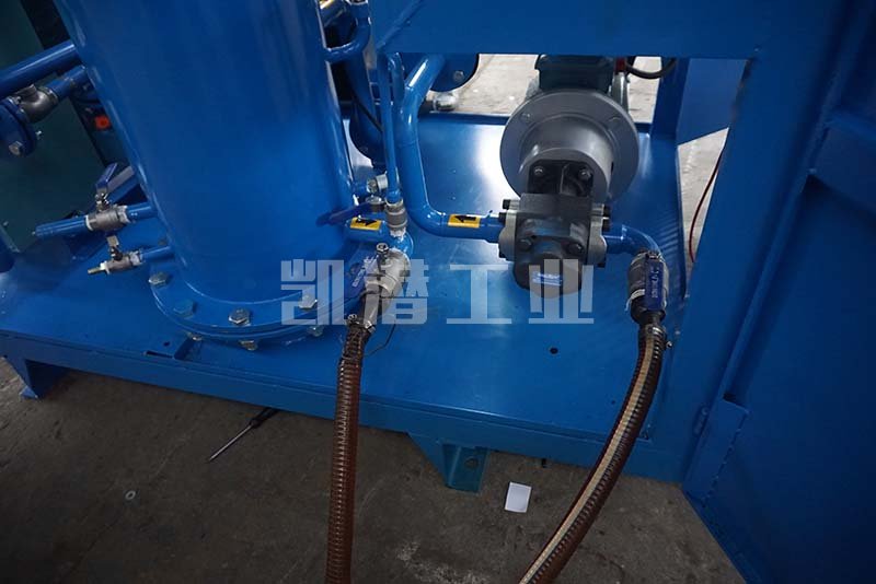 潤滑油真空凈油機(jī) 潤滑油真空凈油機(jī)