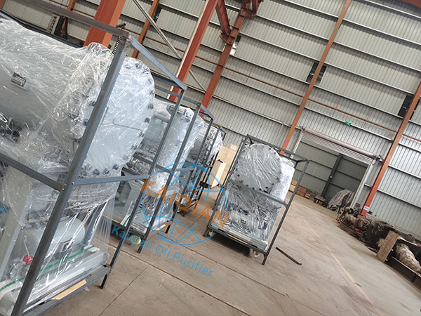 真空濾油機(jī)現(xiàn)場(chǎng)交付 真空濾油機(jī)現(xiàn)場(chǎng)交付